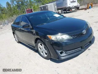 2014 Toyota Camry L with VIN 4T1BF1FK2EU362459, listed as a IAAI auction lot 41779917 with 129,083 mi miles. Bid and sale history available at carsss.com. Image 1.