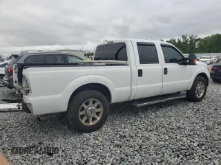 2016 Ford F-250 XL z VIN 1FT7W2A61GEC04430, wystawiony jako Copart lot #52383415 z przebiegiem 136 451 mil mil oraz Szkoda całkowita • Salvage title. Historia ofert i sprzedaży dostępna na DreamBid. Obrazek 3.