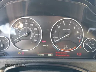 2014 BMW 4 Series 428i xDrive z VIN WBA3N5C55EK196898, wystawiony jako IAAI lot #42112580 z przebiegiem 184 381 mil mil oraz . Historia ofert i sprzedaży dostępna na DreamBid. Obrazek 7.