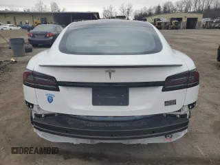 2022 Tesla Model S Plaid with VIN 5YJSA1E64NF478200, listed as a Copart auction lot 48731515 with 40,572 mi miles and Salvage Title. Bid and sale history available at DreamBid. Image 6.