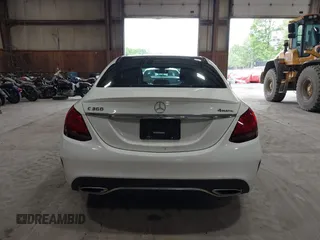 2021 Mercedes-Benz C 300 z VIN W1KWF8EB4MR633044, wystawiony jako IAAI lot #42360676 z przebiegiem 109 484 mil mil oraz . Historia ofert i sprzedaży dostępna na DreamBid. Obrazek 16.