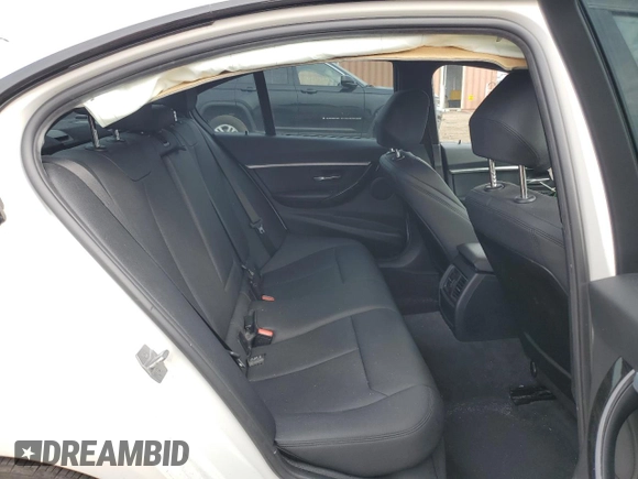 2018 BMW 3 Series 330i xDrive with VIN WBA8D9G58JNU66872, listed as a Copart auction lot 49482245 with 58,467 mi miles and Salvage title. Bid and sale history available at DreamBid. Image 11.