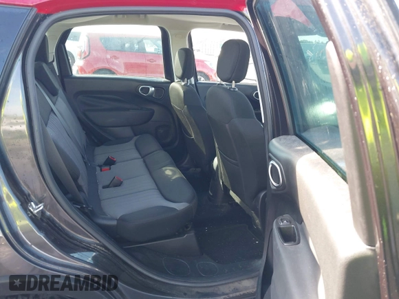 2016 FIAT 500L Trekking with VIN ZFBCFADH0GZ038032, listed as a IAAI auction lot 41426320 with 37,104 mi miles. Bid and sale history available at carsss.com. Image 8.