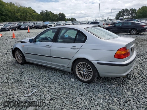 2003 BMW 3 Series 330i with VIN WBAEV53423KM30265, listed as a Copart auction lot 70214374 with 152,171 mi miles and Salvage Title. Bid and sale history available at carsss.com. Image 2.