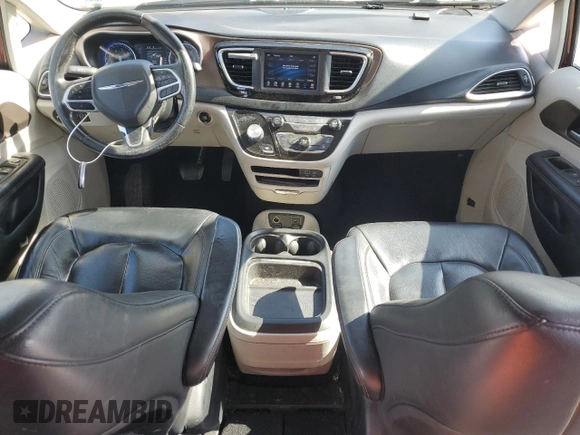2018 Chrysler Pacifica Touring L with VIN 2C4RC1BGXJR118028, listed as a Copart auction lot 54763665 with 163,299 mi miles and Salvage Title. Bid and sale history available at DreamBid. Image 8.