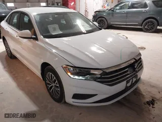 2021 Volkswagen Jetta S with VIN 3VWN57BU9MM090555, listed as a IAAI auction lot 41467957 with 58,707 mi miles. Bid and sale history available at carsss.com. Image 1.