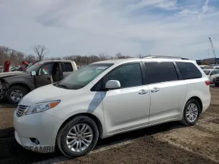 2015 Toyota Sienna XLE with VIN 5TDYK3DC0FS662380, listed as a Copart auction lot 48795755 with 108,949 mi miles and Salvage Title. Bid and sale history available at carsss.com. Image 1.
