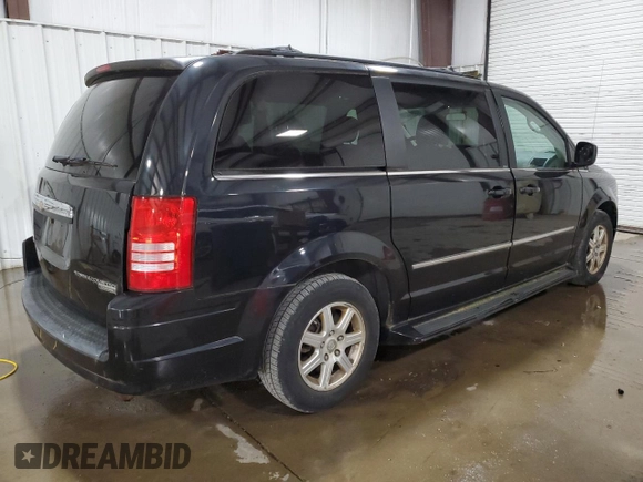 2009 Chrysler Town & Country Touring with VIN 2A8HR54139R512677, listed as a Copart auction lot 55506295 with 147,215 mi miles and Salvage Title. Bid and sale history available at DreamBid. Image 3.
