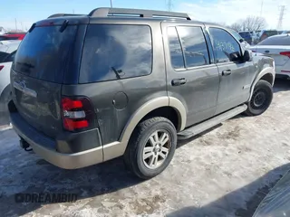 2008 Ford Explorer Eddie Bauer with VIN 1FMEU74818UA03864, listed as a IAAI auction lot 41370466 with 216,863 mi miles. Bid and sale history available at carsss.com. Image 4.