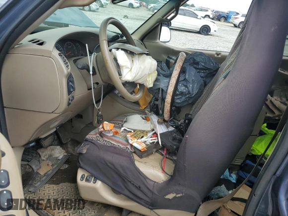 2002 Ford Expedition Eddie Bauer with VIN 1FMRU17L32LA47862, listed as a Copart auction lot 60877275 with Not provided miles and Salvage title. Bid and sale history available at DreamBid. Image 7.