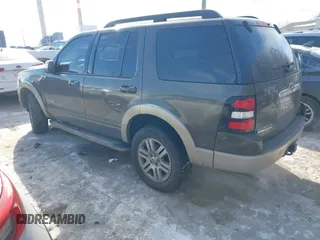 2008 Ford Explorer Eddie Bauer with VIN 1FMEU74818UA03864, listed as a IAAI auction lot 41370466 with 216,863 mi miles. Bid and sale history available at carsss.com. Image 3.