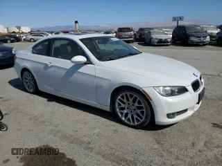 2007 BMW 3 Series 328i z VIN WBAWV13587PK49878, wystawiony jako Copart lot #60244745 z przebiegiem 174 263 mil mil oraz Szkoda całkowita • Salvage title. Historia ofert i sprzedaży dostępna na DreamBid. Obrazek 4.
