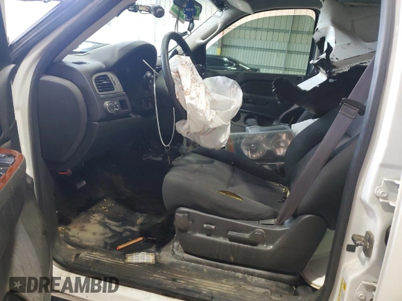 2013 Chevrolet Tahoe Commercial with VIN 1GNLC2E0XDR332321, listed as a Copart auction lot 54126425 with Not provided miles and Salvage title. Bid and sale history available at DreamBid. Image 7.