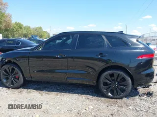 2018 Jaguar F-Pace S with VIN SADCM2FV3JA292419, listed as a IAAI auction lot 40228083 with 125,776 mi miles and . Bid and sale history available at DreamBid. Image 15.