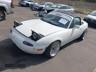 1992 Mazda MX-5 Miata with VIN JM1NA3513N0308521, listed as a IAAI auction lot 42225665 with 235,947 mi miles and . Bid and sale history available at DreamBid. Image 17.