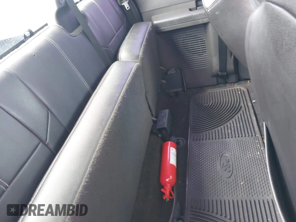 2008 Ford F-250 XL с VIN 1FTSX21R78EC45325, выставлен на аукционе IAAI как лот 42511545 с пробегом 157 755 миль миль и . История ставок и продаж доступна на DreamBid. Изображение 8.
