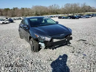 2024 Kia Forte LXS with VIN 3KPF24AD6RE832587, listed as a Copart auction lot 46154835 with 10,880 mi miles and Salvage Title. Bid and sale history available at DreamBid. Image 14.