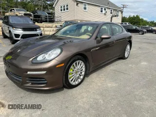 2014 Porsche Panamera S E-Hybrid with VIN WP0AD2A75EL044548, listed as a Copart auction lot 63050285 with 86,765 mi miles and Clean title. Bid and sale history available at DreamBid. Image 1.