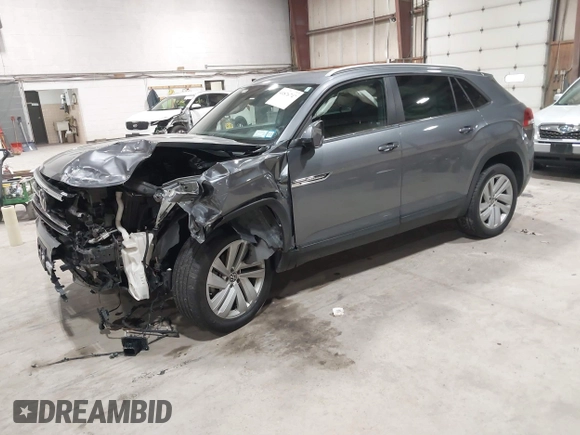 2022 Volkswagen Atlas SE z VIN 1V2KE2CA1NC206765, wystawiony jako IAAI lot #41876747 z przebiegiem 83 304 mil mil oraz . Historia ofert i sprzedaży dostępna na DreamBid. Obrazek 17.
