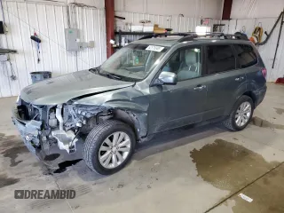 2012 Subaru Forester X Premium z VIN JF2SHADC4CH446638, wystawiony jako Copart lot #62376985 z przebiegiem 182 839 mil mil oraz Czysty tytuł • Clean title. Historia ofert i sprzedaży dostępna na DreamBid. Obrazek 1.