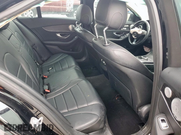 2017 Mercedes-Benz C 300 с VIN 55SWF4JB1HU221859, выставлен на аукционе Copart как лот 57608505 с пробегом Не указан миль и Чистый • Clean title. История ставок и продаж доступна на DreamBid. Изображение 10.