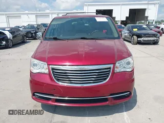 2015 Chrysler Town & Country Limited Platinum with VIN 2C4RC1GG6FR629851, listed as a IAAI auction lot 41903953 with 174,066 mi miles. Bid and sale history available at carsss.com. Image 12.