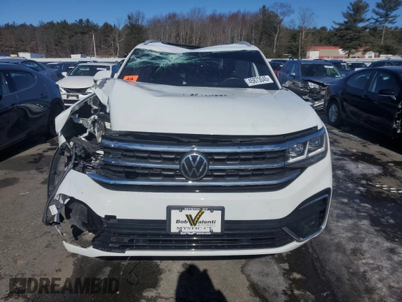 2021 Volkswagen Atlas SE z VIN 1V2RE2CA8MC203553, wystawiony jako Copart lot #45873045 z przebiegiem 83 348 mil mil oraz Szkoda całkowita • Salvage title. Historia ofert i sprzedaży dostępna na DreamBid. Obrazek 5.
