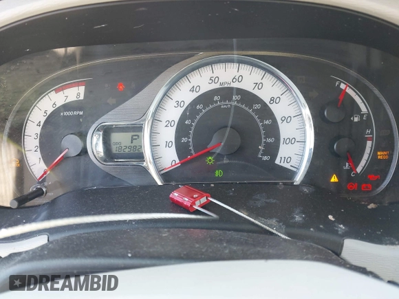 2014 Toyota Sienna SE with VIN 5TDXK3DC3ES521202, listed as a IAAI auction lot 41579320 with 182,982 mi miles and . Bid and sale history available at DreamBid. Image 7.