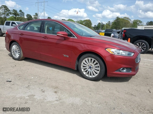 2013 Ford Fusion Energi SE Luxury with VIN 3FA6P0PU1DR373526, listed as a Copart auction lot 50850765 with 133,608 mi miles and Clean Title. Bid and sale history available at carsss.com. Image 4.