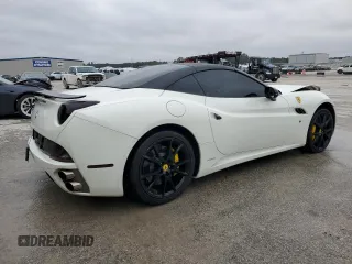2010 Ferrari California с VIN ZFF65LJA9A0175998, выставлен на аукционе Copart как лот 42335685 с пробегом 45 323 миль миль и Списание • Salvage title. История ставок и продаж доступна на DreamBid. Изображение 3.