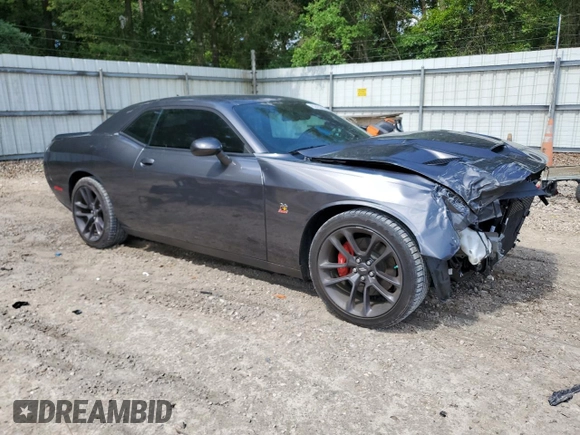 2020 Dodge Challenger R/T Scat Pack z VIN 2C3CDZFJ6LH104504, wystawiony jako Copart lot #60420655 z przebiegiem 23 581 mil mil oraz Szkoda całkowita • Salvage title. Historia ofert i sprzedaży dostępna na DreamBid. Obrazek 4.