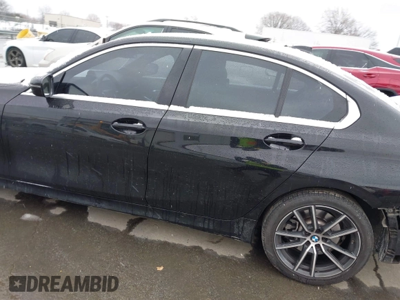 2019 BMW 3 Series 330i с VIN WBA5R1C53KAE82114, выставлен на аукционе IAAI как лот 41632512 с пробегом 92 454 миль миль и . История ставок и продаж доступна на DreamBid. Изображение 15.