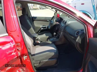 2013 Chevrolet Captiva Sport LS with VIN 3GNAL2EK5DS633164, listed as a IAAI auction lot 42065054 with 181,701 mi miles. Bid and sale history available at carsss.com. Image 5.