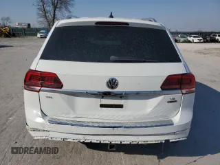 2019 Volkswagen Atlas SEL R-Line with VIN 1V2RR2CA5KC514018, listed as a Copart auction lot 49083155 with 97,812 mi miles and Salvage title. Bid and sale history available at DreamBid. Image 6.
