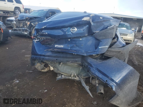 2020 Nissan Altima SR with VIN 1N4AL4CV5LC186198, listed as a Copart auction lot 44070995 with 82,927 mi miles and Salvage Title. Bid and sale history available at carsss.com. Image 6.