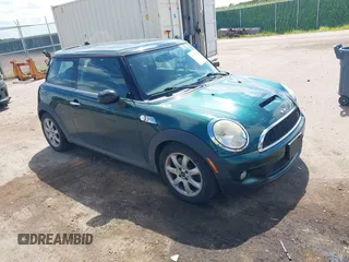 2009 MINI Hardtop S with VIN WMWMF73599TW83678, listed as a IAAI auction lot 42750705 with 95,278 mi miles and . Bid and sale history available at DreamBid. Image 1.