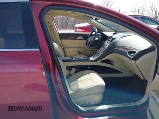 2014 Lincoln MKZ Hybrid with VIN 3LN6L2LU6ER817374, listed as a IAAI auction lot 42065826 with 170,863 mi miles. Bid and sale history available at carsss.com. Image 5.