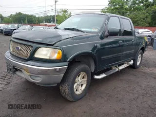 2003 Ford F-150 XLT с VIN 1FTRW08L53KB05534, выставлен на аукционе IAAI как лот 42542400 с пробегом 190 960 миль миль и . История ставок и продаж доступна на DreamBid. Изображение 2.