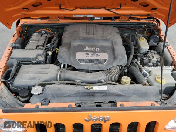 2013 Jeep Wrangler Unlimited Sport z VIN 1C4BJWDG7DL522421, wystawiony jako Copart lot #73010024 z przebiegiem 55 915 mil mil oraz Tytuł czysty. Historia ofert i sprzedaży dostępna na DreamBid. Obrazek 11.