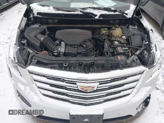 2017 Cadillac XT5 Luxury AWD z VIN 1GYKNDRS6HZ247580, wystawiony jako IAAI lot #41600234 z przebiegiem 82 480 mil mil oraz . Historia ofert i sprzedaży dostępna na DreamBid. Obrazek 10.