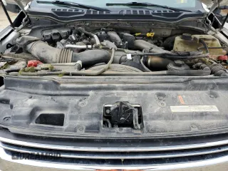 2019 Ford F-350 XL with VIN 1FT8W3BT4KEG86558, listed as a Copart auction lot 59364425 with 152,253 mi miles and Salvage title. Bid and sale history available at DreamBid. Image 11.