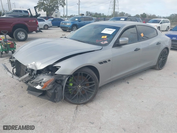 2014 Maserati Quattroporte GTS with VIN ZAM56PPA2E1074982, listed as a IAAI auction lot 41588842 with 1 mi miles. Bid and sale history available at carsss.com. Image 2.