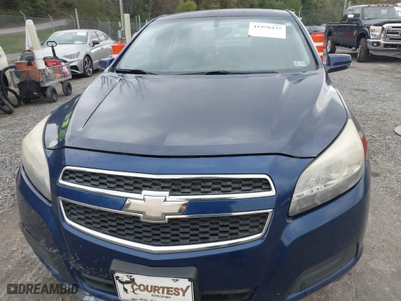 2013 Chevrolet Malibu LT with VIN 1G11C5SA1DU120816, listed as a IAAI auction lot 41978435 with 255,497 mi miles. Bid and sale history available at carsss.com. Image 6.