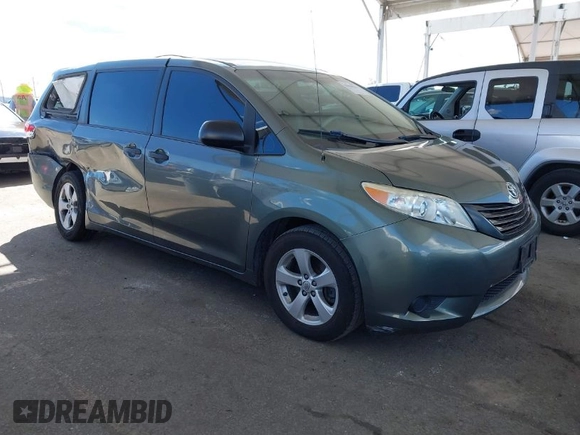 2014 Toyota Sienna L with VIN 5TDZK3DC6ES441417, listed as a IAAI auction lot 41950033 with 170,804 mi miles. Bid and sale history available at carsss.com. Image 1.