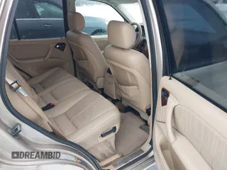 2001 Mercedes-Benz M 320/430/500 with VIN 4JGAB54E91A271230, listed as a IAAI auction lot 41519970 with 229,773 mi miles and . Bid and sale history available at DreamBid. Image 8.