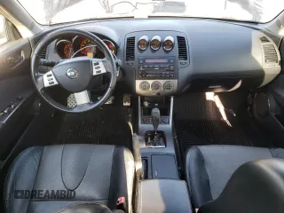 2005 Nissan Altima SE z VIN 1N4BL11E85C252915, wystawiony jako Copart lot #42301065 z przebiegiem 153 015 mil mil oraz Szkoda całkowita • Salvage title. Historia ofert i sprzedaży dostępna na DreamBid. Obrazek 8.