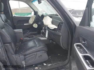 2009 Jeep Liberty Limited with VIN 1J8GN58K29W540097, listed as a IAAI auction lot 41593396 with 136,262 mi miles. Bid and sale history available at carsss.com. Image 5.