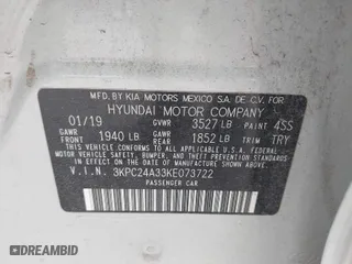 2019 Hyundai Accent SE with VIN 3KPC24A33KE073722, listed as a IAAI auction lot 41949832 with 1 mi miles. Bid and sale history available at carsss.com. Image 9.