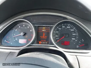2007 Audi Q7 Premium with VIN WA1BV74L37D046989, listed as a IAAI auction lot 41767091 with 145,294 mi miles. Bid and sale history available at carsss.com. Image 7.
