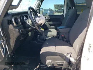 2020 Jeep Wrangler Unlimited Sport S z VIN 1C4HJXDN4LW190062, wystawiony jako Copart lot #52569425 z przebiegiem 31 958 mil mil oraz Szkoda całkowita • Salvage title. Historia ofert i sprzedaży dostępna na DreamBid. Obrazek 7.